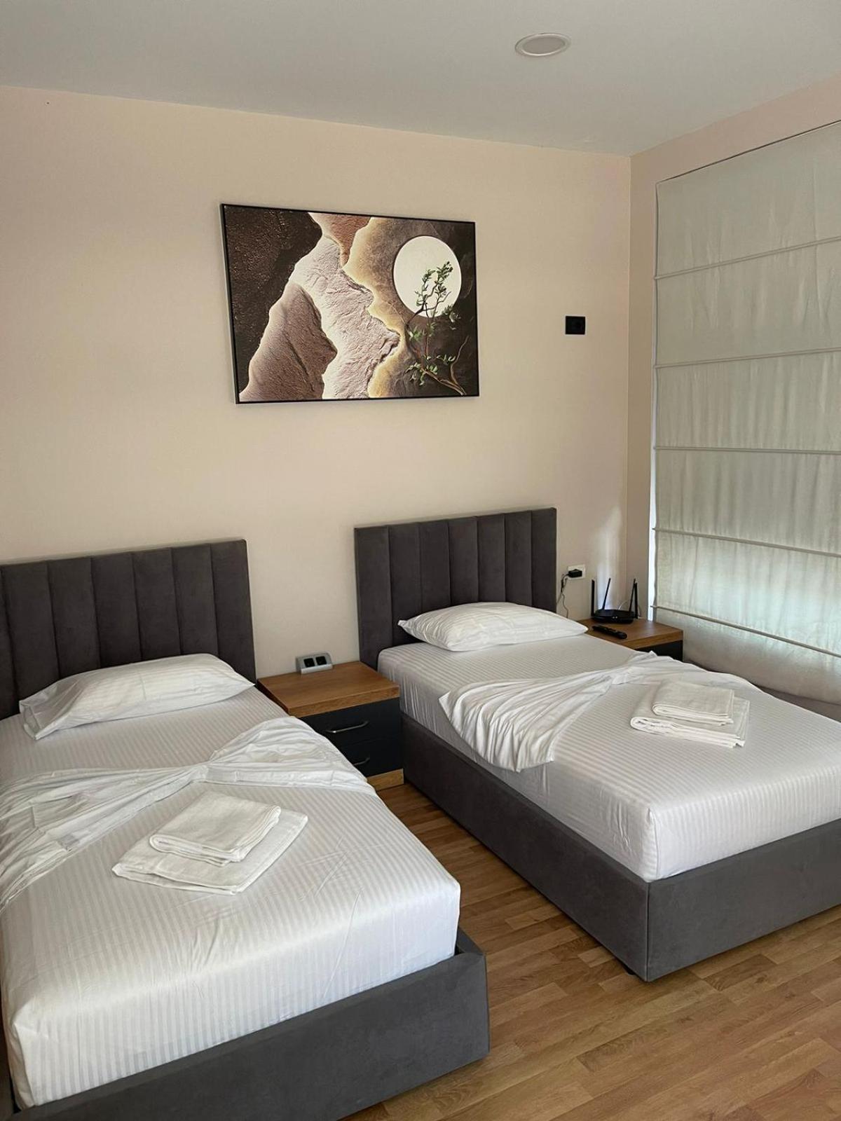 Aries Apartments Sarande Ngoại thất bức ảnh