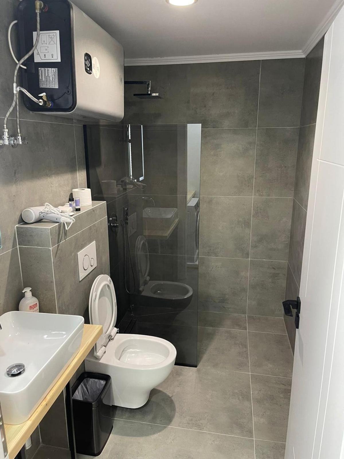 Aries Apartments Sarande Ngoại thất bức ảnh