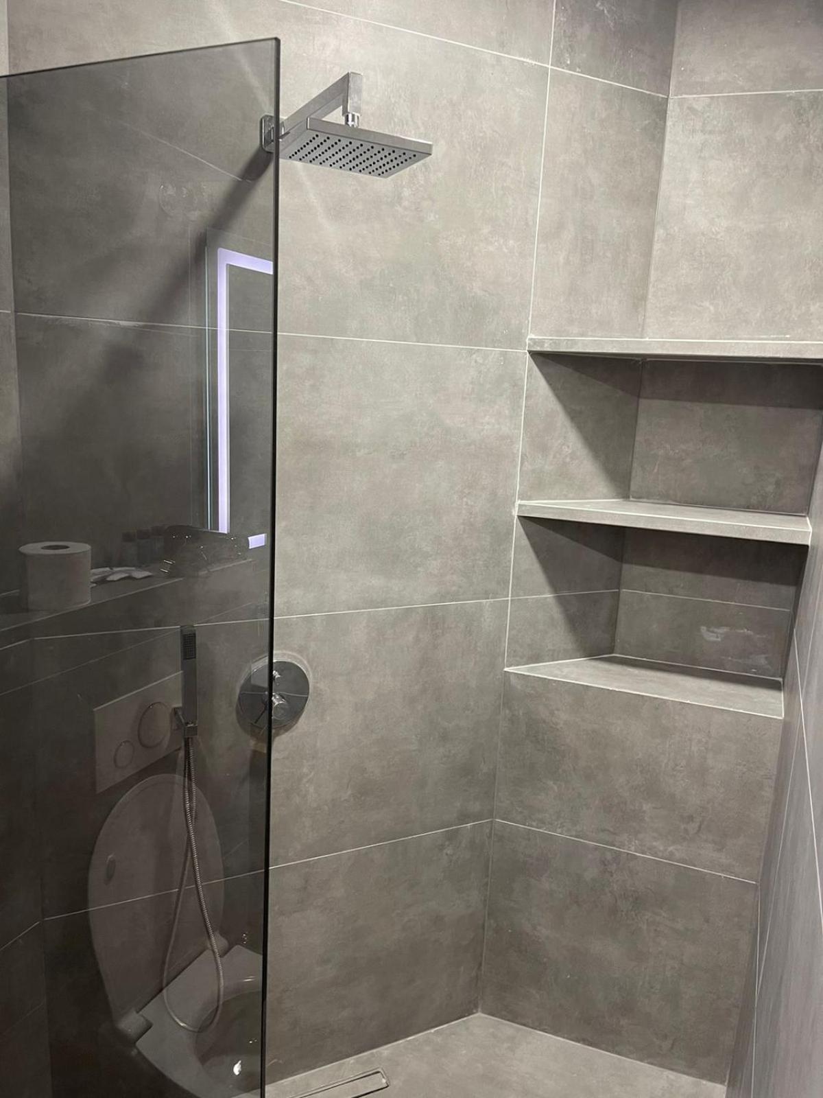 Aries Apartments Sarande Ngoại thất bức ảnh