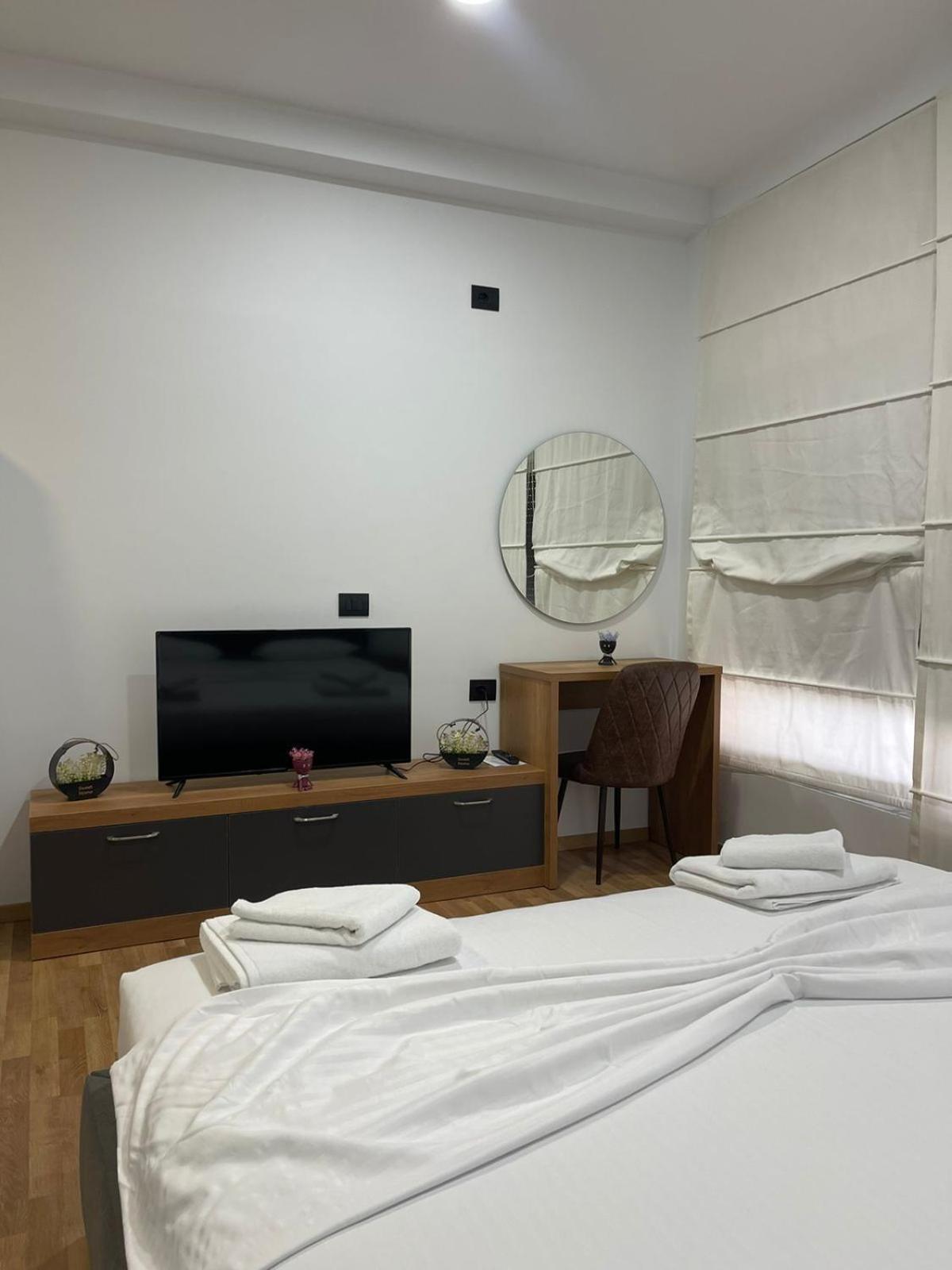 Aries Apartments Sarande Ngoại thất bức ảnh