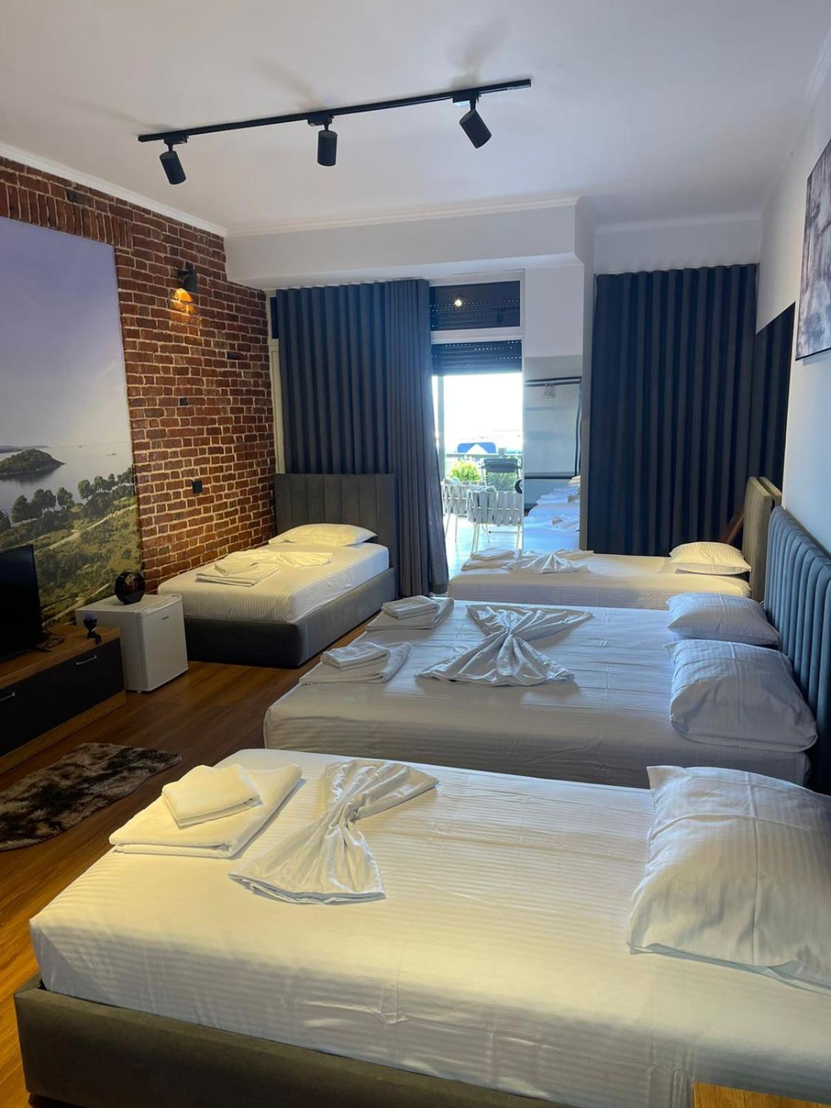 Aries Apartments Sarande Ngoại thất bức ảnh