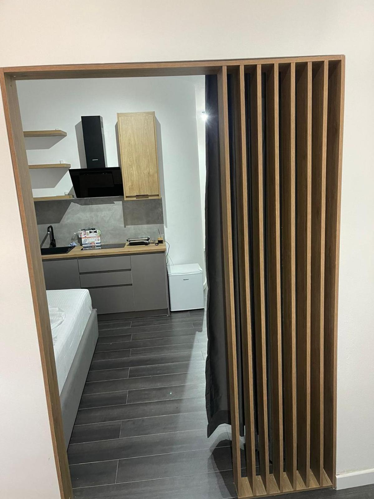 Aries Apartments Sarande Ngoại thất bức ảnh