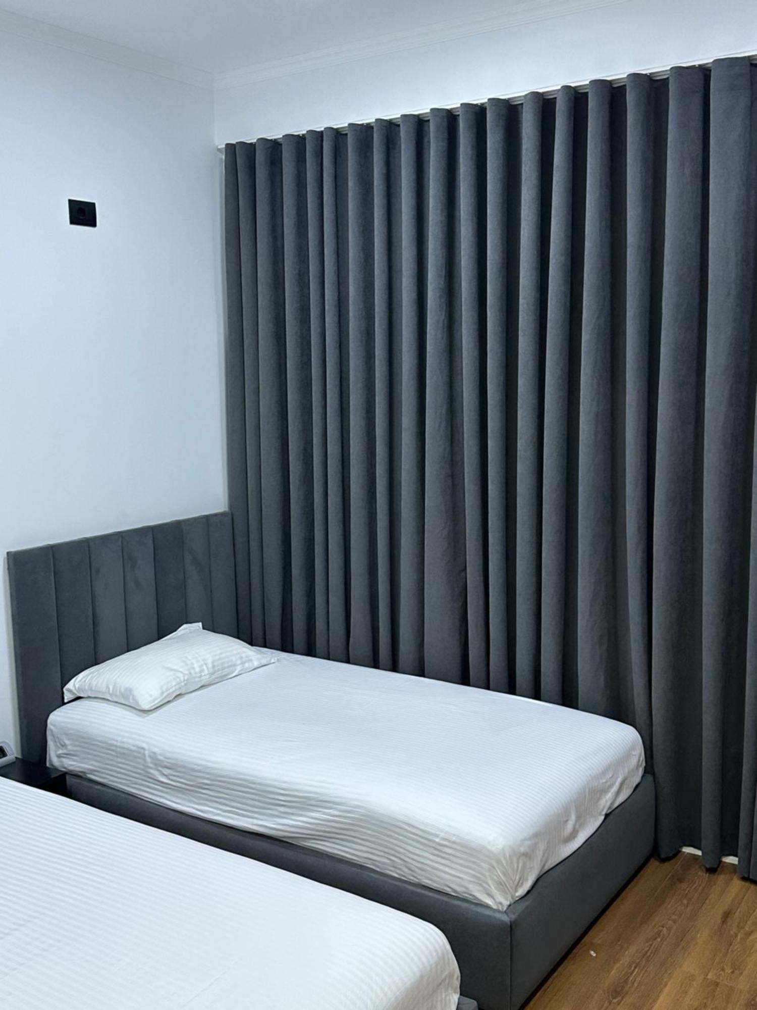 Aries Apartments Sarande Ngoại thất bức ảnh