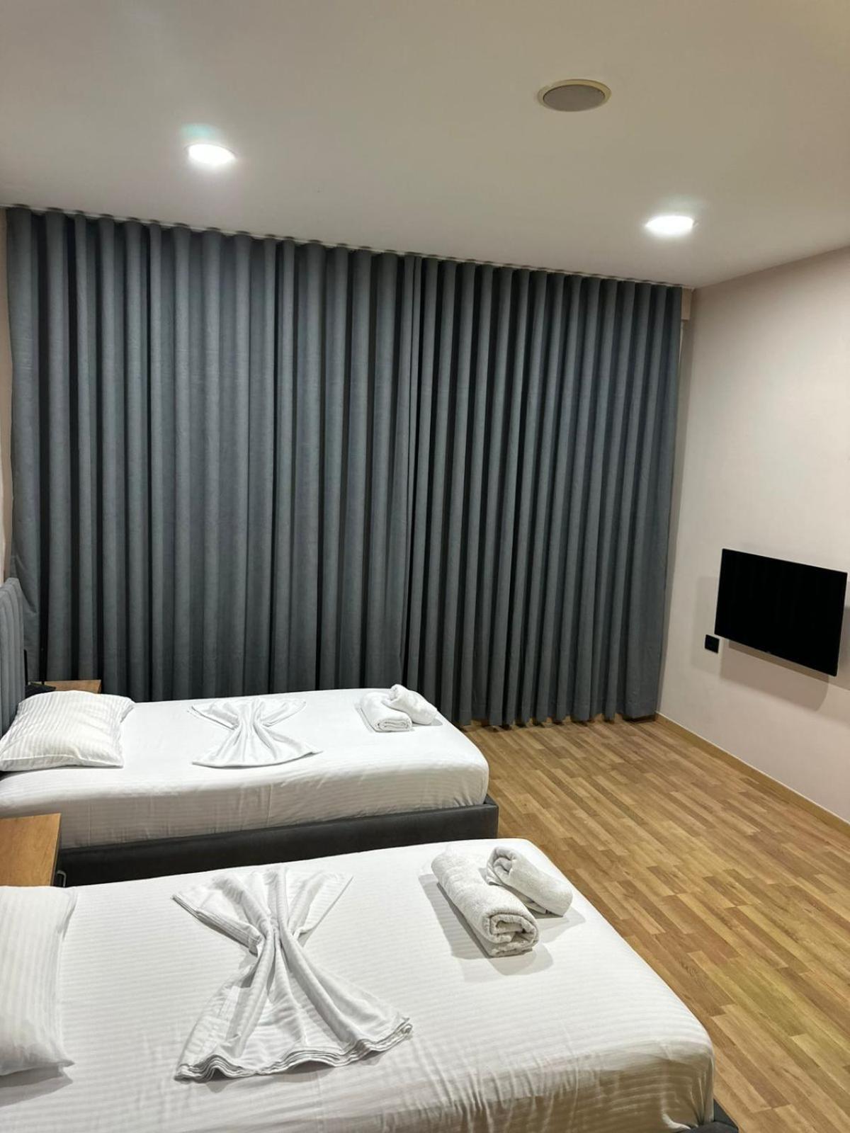 Aries Apartments Sarande Ngoại thất bức ảnh
